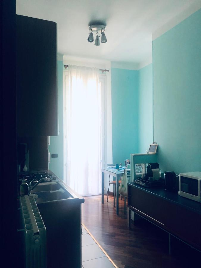 Appartamento Colorful Apt In Milano Esterno foto